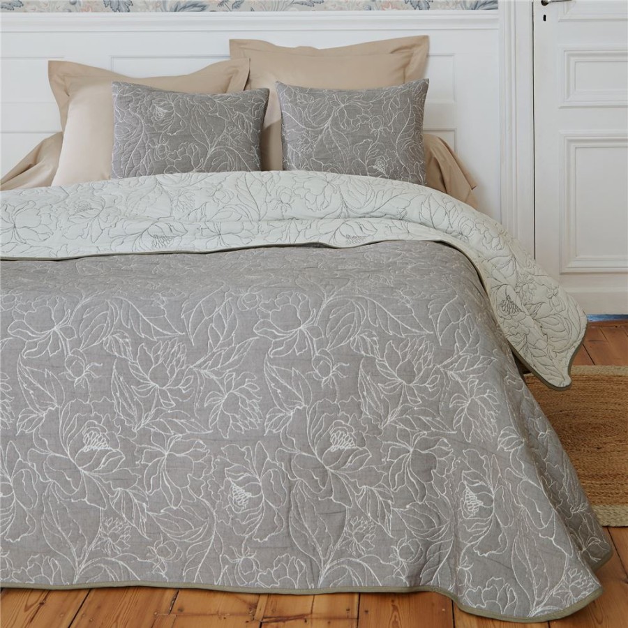 Becquet Jete De Lit Jacquard A Fleurs | Boutis, Jete De Lit, Couvre Lit